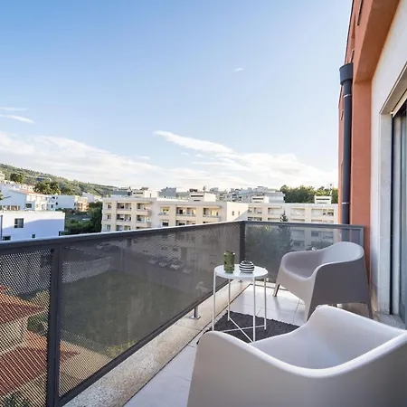 Appartement Espirito Santo - T4 Familiar - *