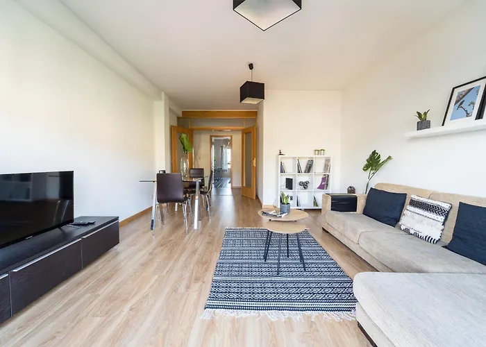 Espirito Santo - T4 Familiar - * Braga