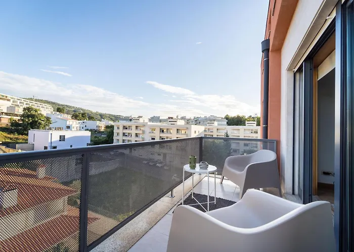 Lejlighed Espirito Santo - T4 Familiar - *