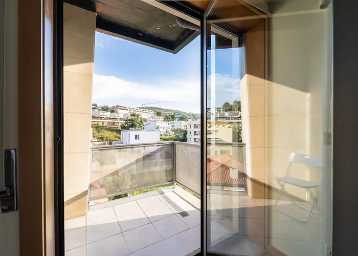 Appartement Espirito Santo - T4 Familiar - *