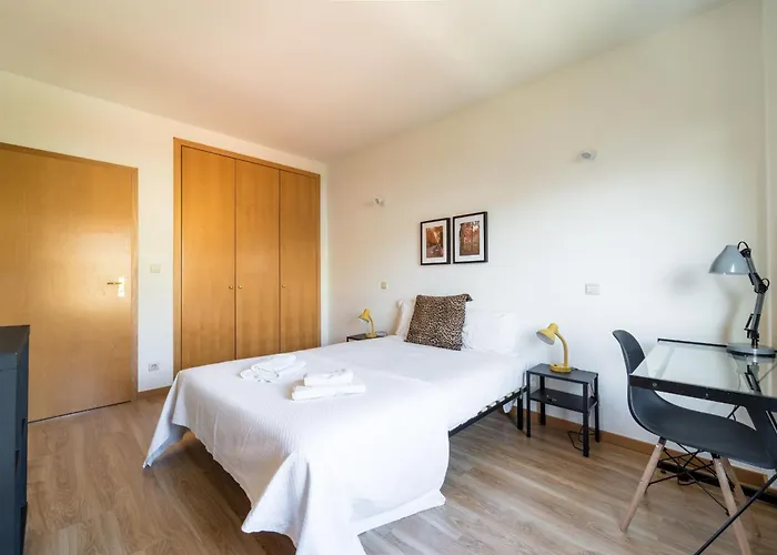 Lejlighed Espirito Santo - T4 Familiar -